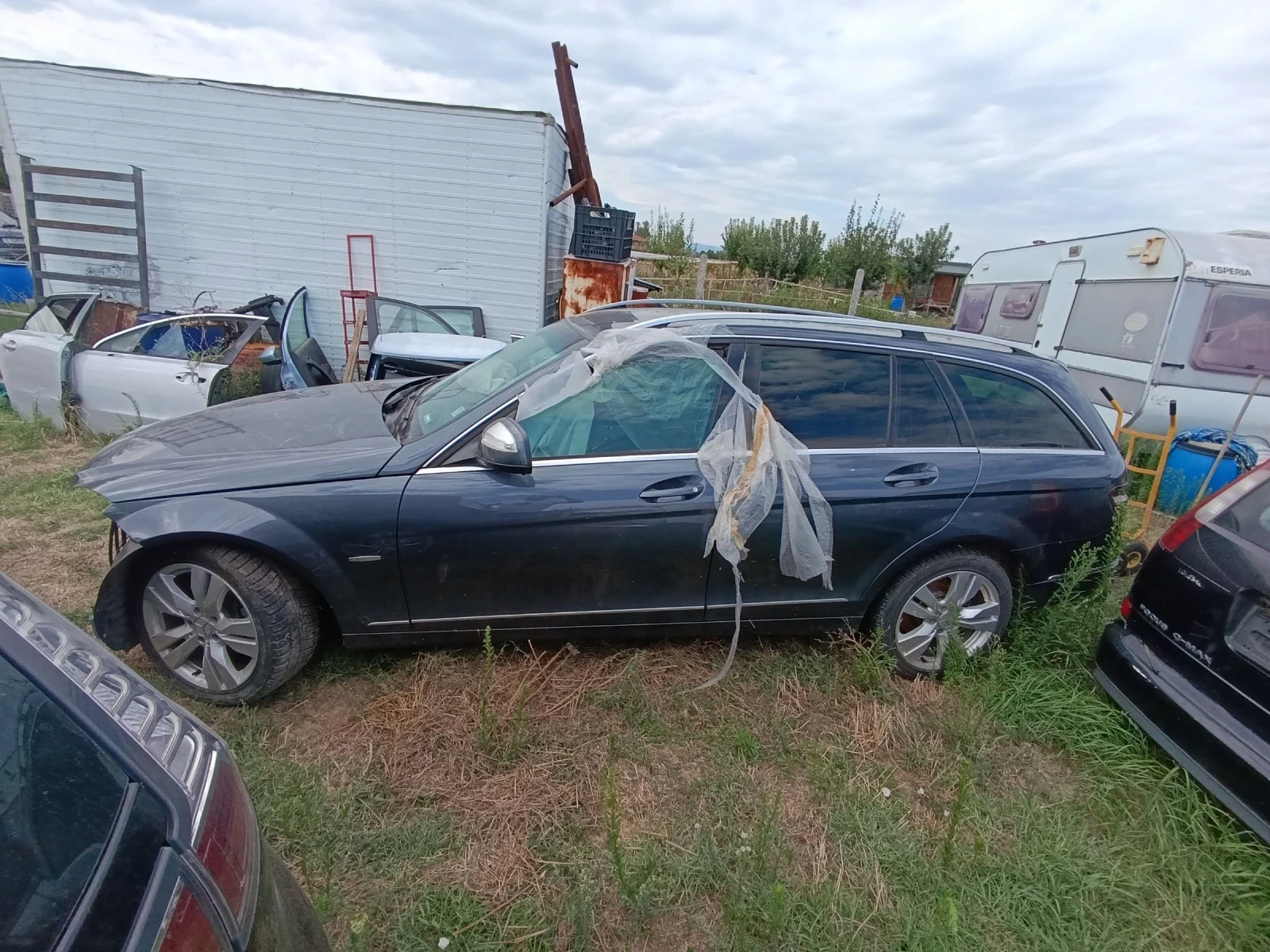 Mercedes-Benz C 220  - изображение 2