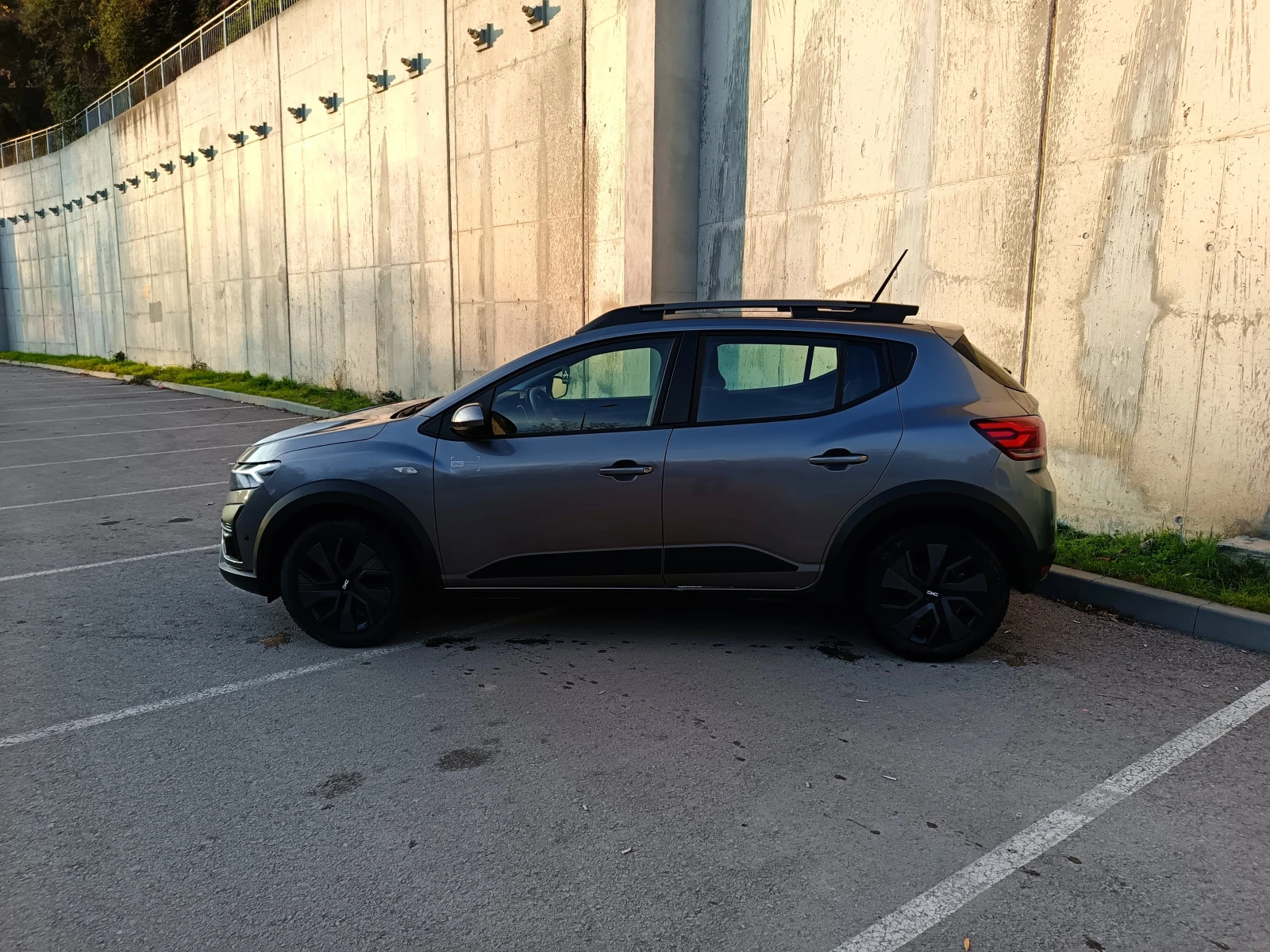 Dacia Sandero Stepway LPG - изображение 4