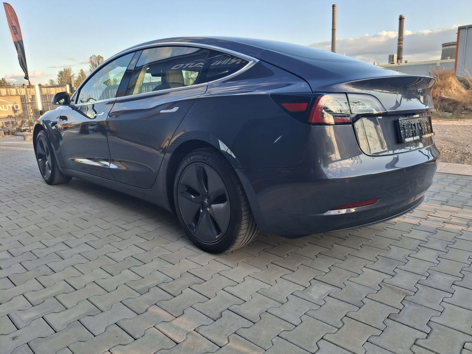 Tesla Model 3 DualMotor * 4x4* FSD * * LONGRANGE Гаранция  - изображение 4