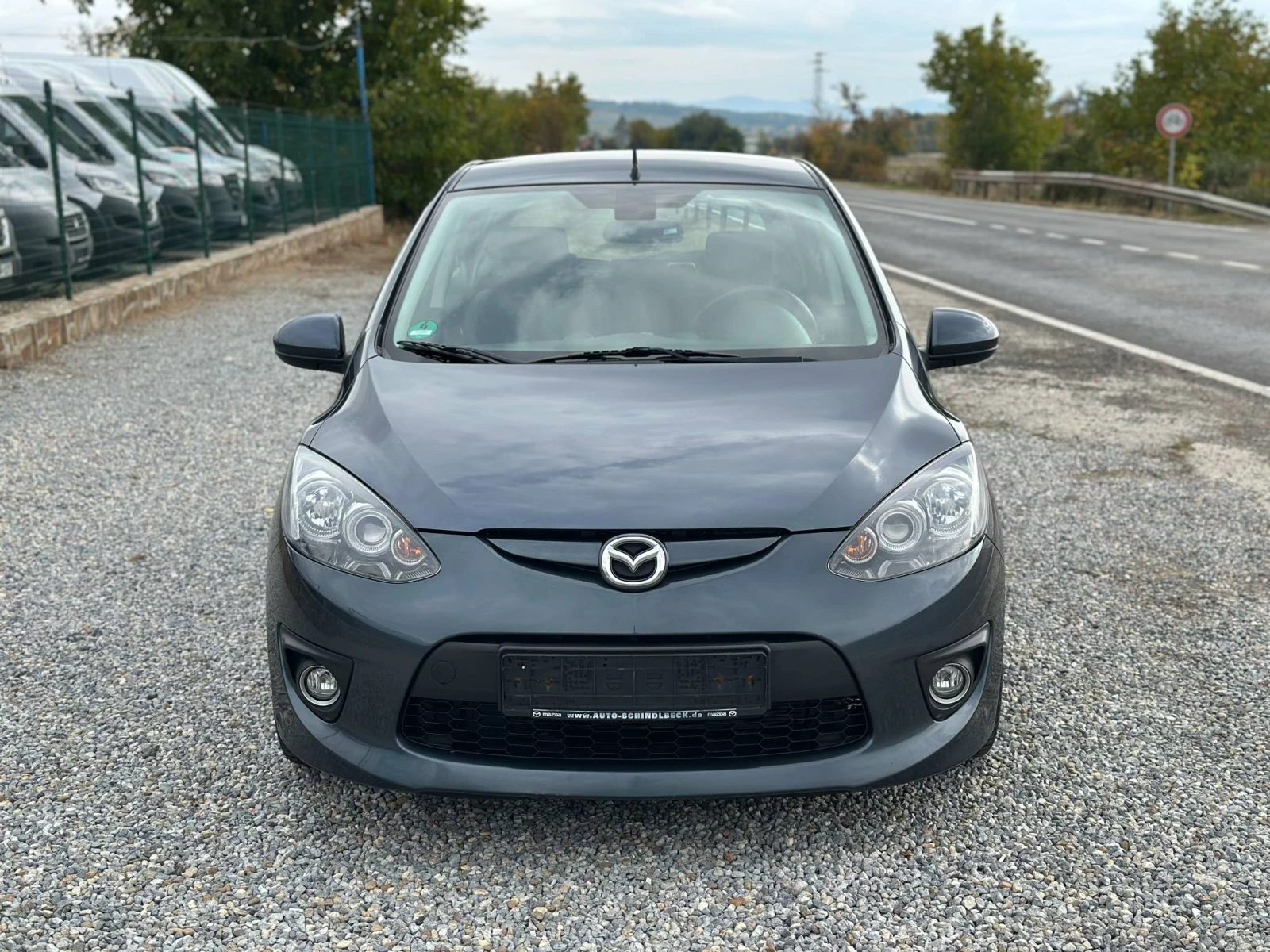 Mazda 2 1.5i* Климатик* Германия* Спорт* Уникат - изображение 4