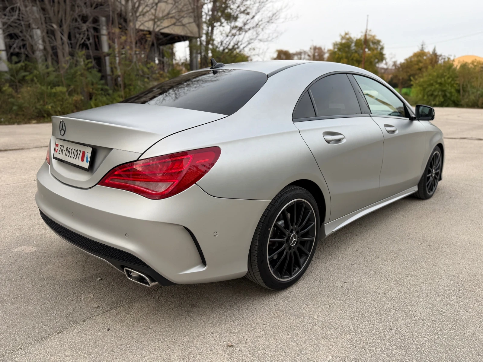 Mercedes-Benz CLA 250i AMG ORANGE ART EDITION | Mobile.bg — изображение 3