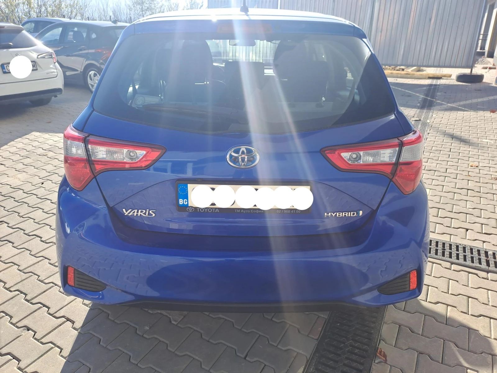 Toyota Yaris 1.5 HYBRID LUNA - изображение 5