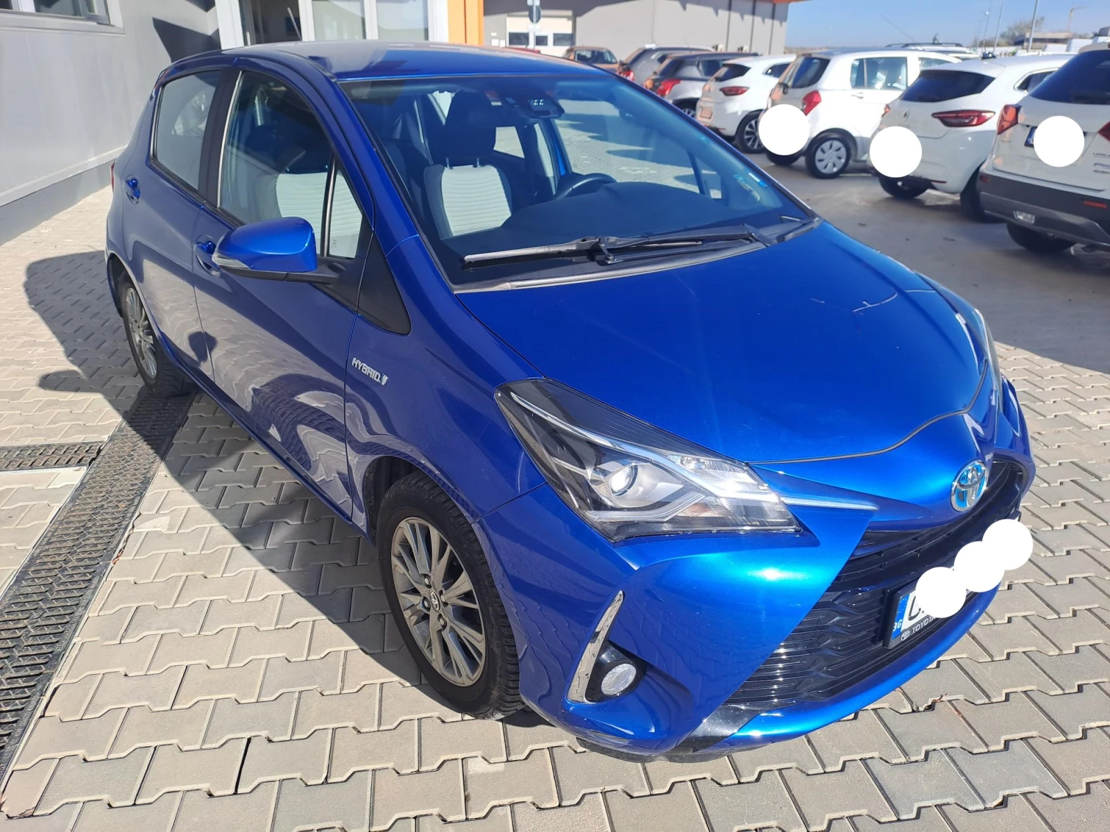 Toyota Yaris 1.5 HYBRID LUNA - изображение 3