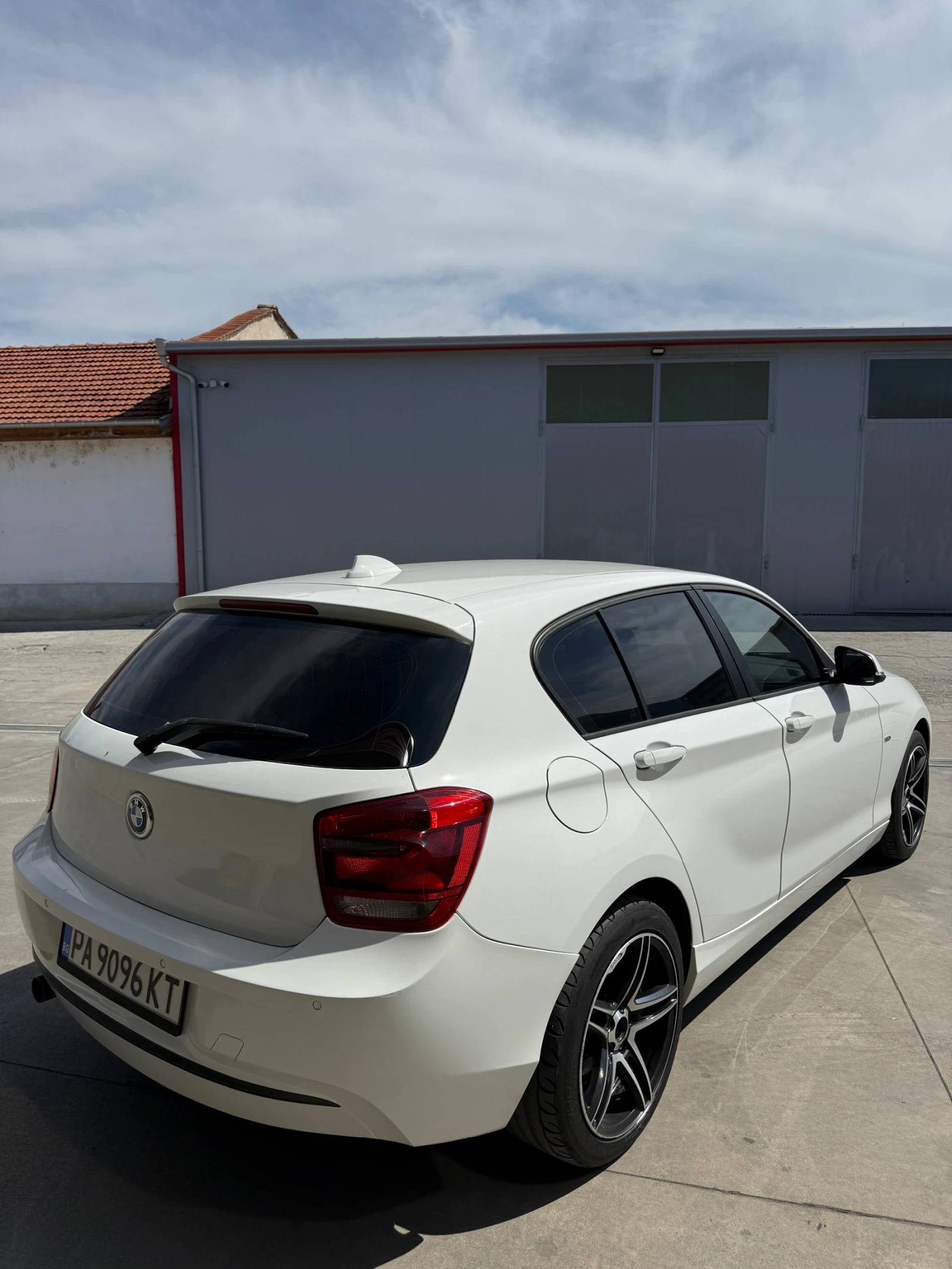 BMW 118  - изображение 4