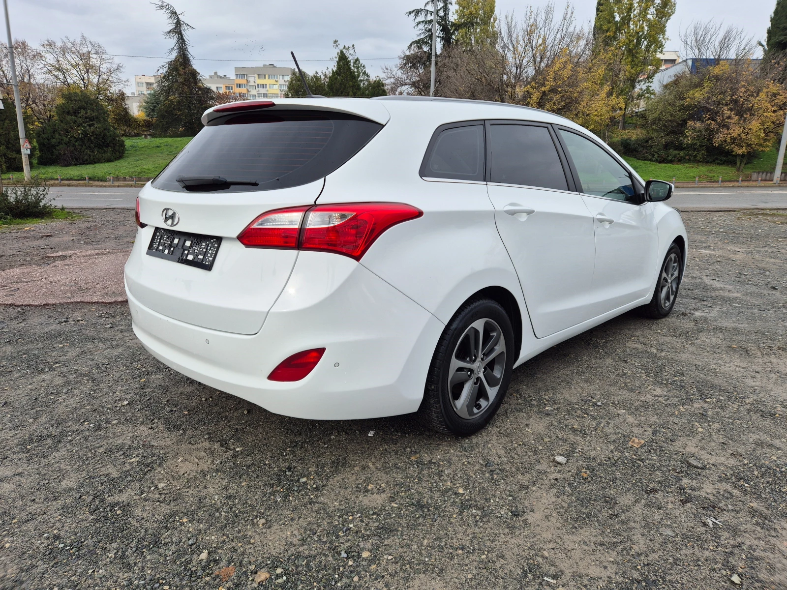 Hyundai I30 1.6CRDI 11oкс - изображение 5