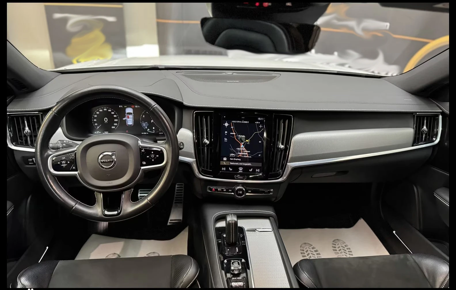 Volvo V90 R-DESIGN/197HP/B4/CAM/H&K/LED/MEMO/NAVI/717g | Mobile.bg � ����������� 9