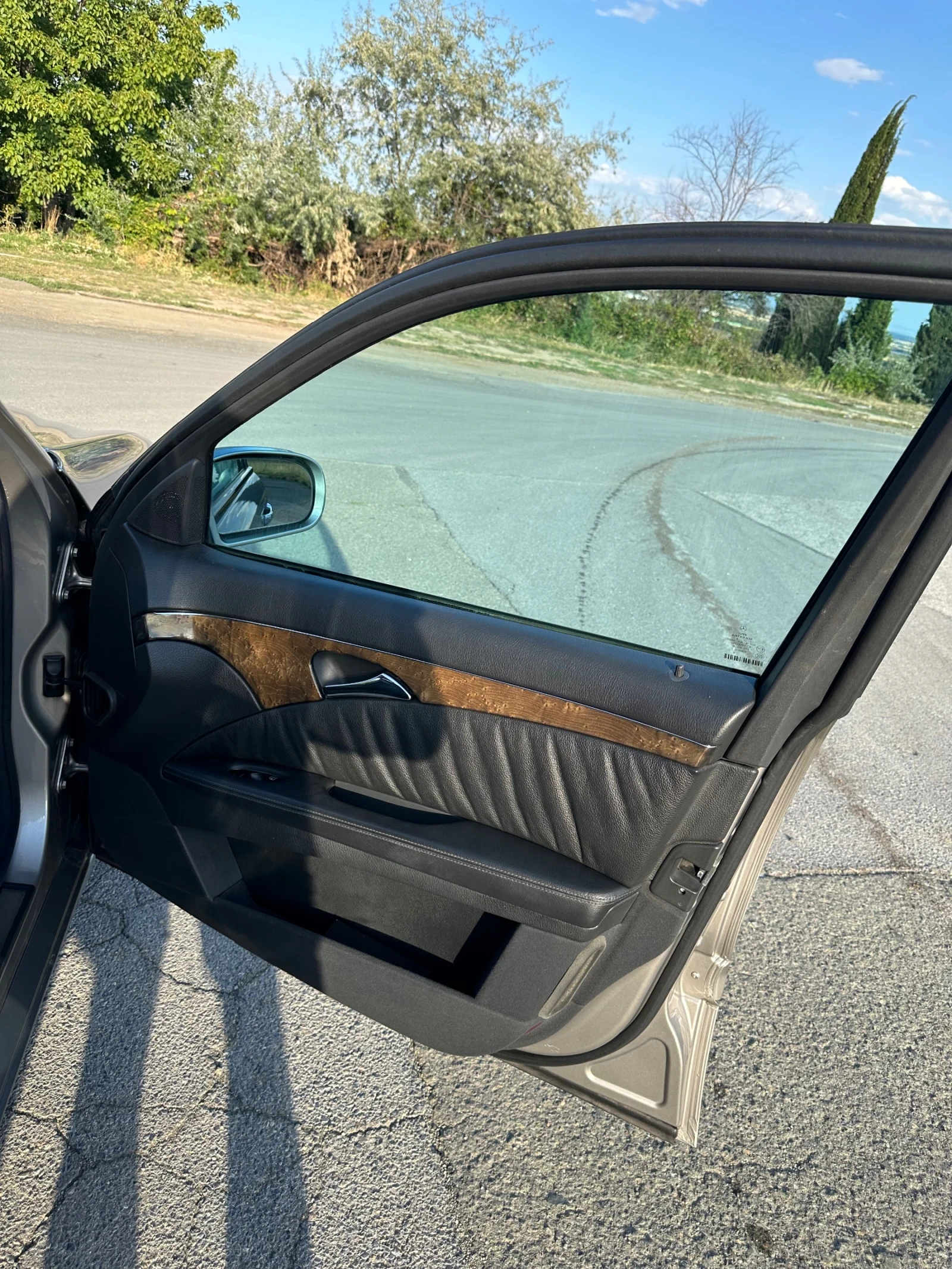 Mercedes-Benz E 320 W211 3.2 cdi, снимка 13 - Автомобили и джипове - 53489437