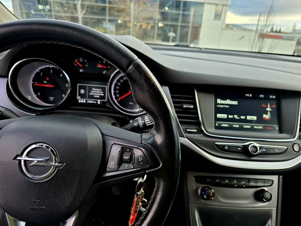 Opel Astra 1.6D 2018g закупена от Чисто нова. - изображение 7