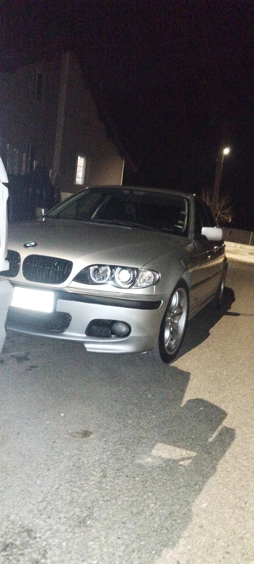 BMW 330  - изображение 9