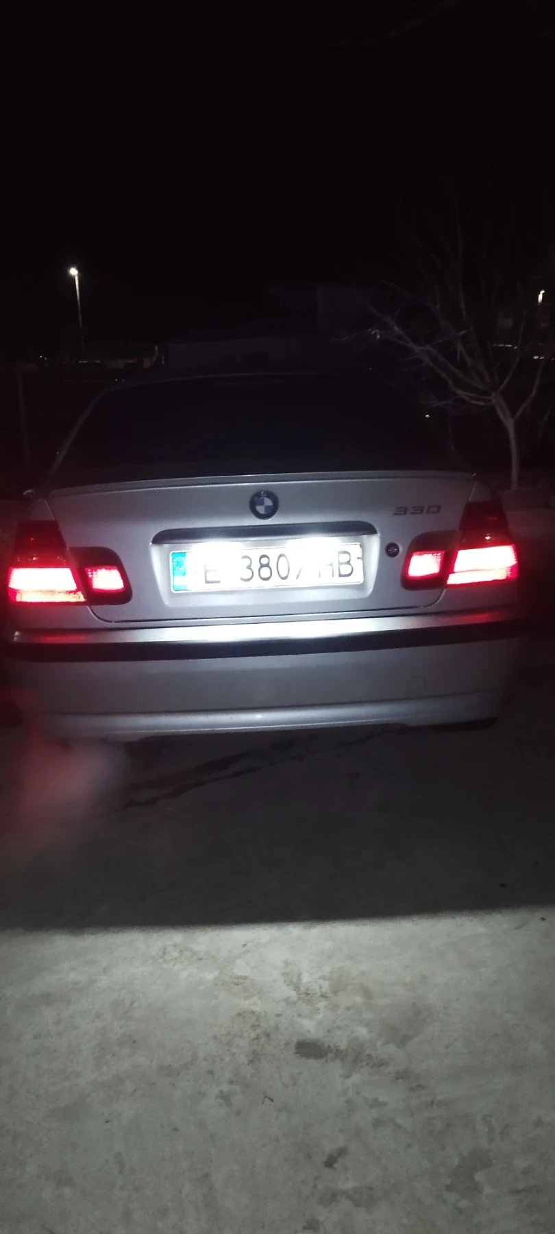 BMW 330  - изображение 6