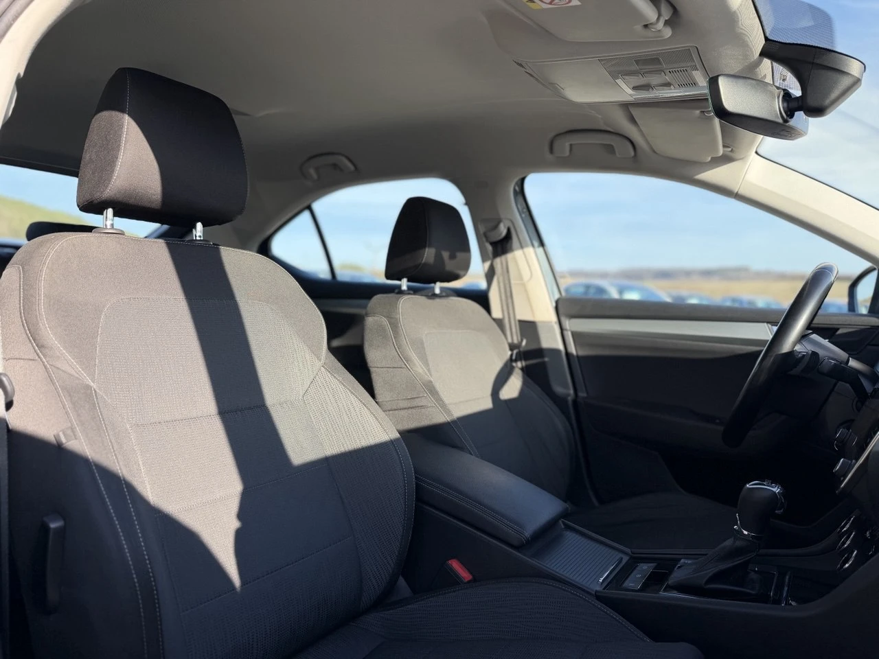 Skoda Superb 2.0TDI DSG, снимка 15 - Автомобили и джипове - 53803768