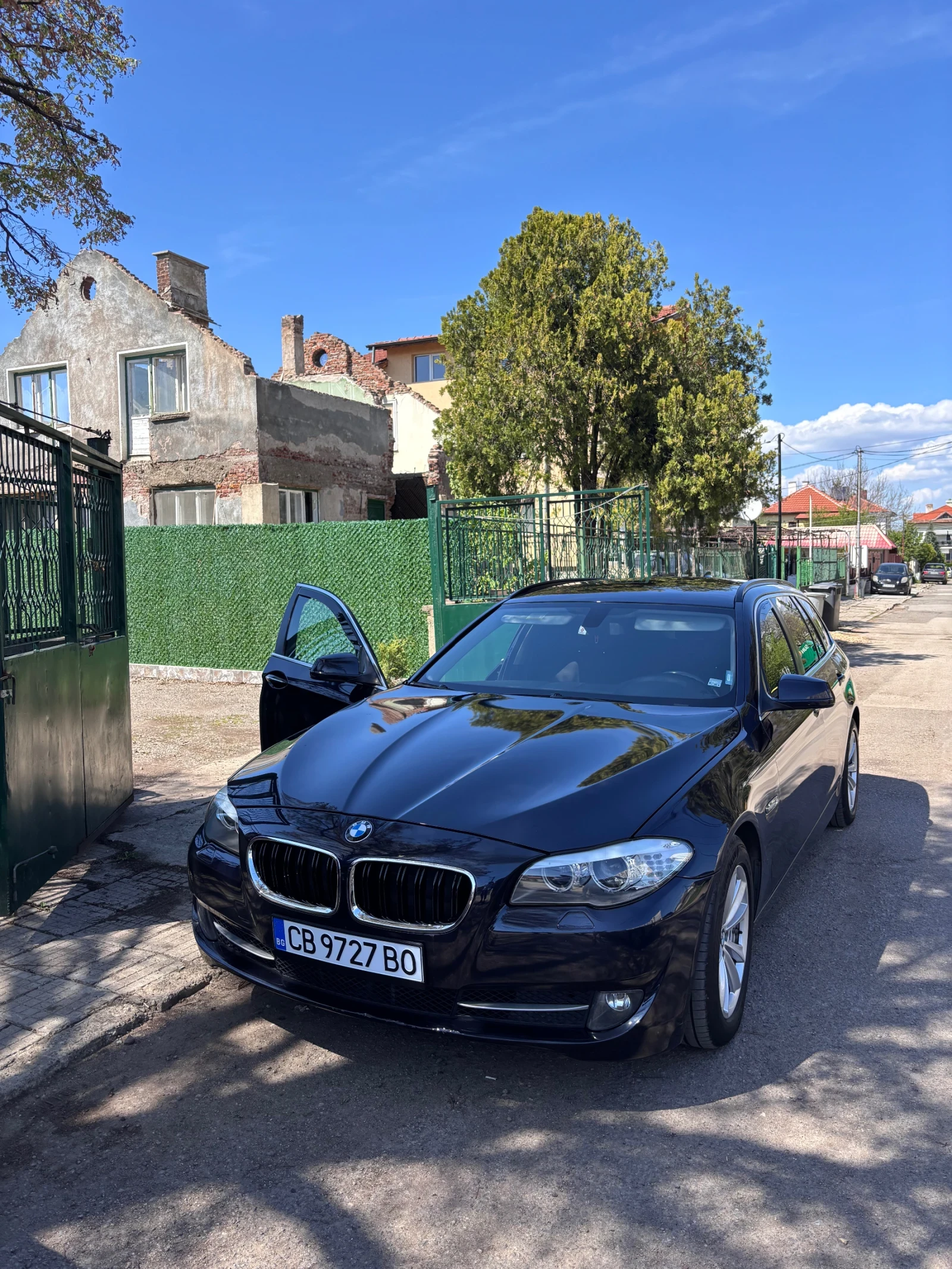BMW 520 F11 8ZF Задно