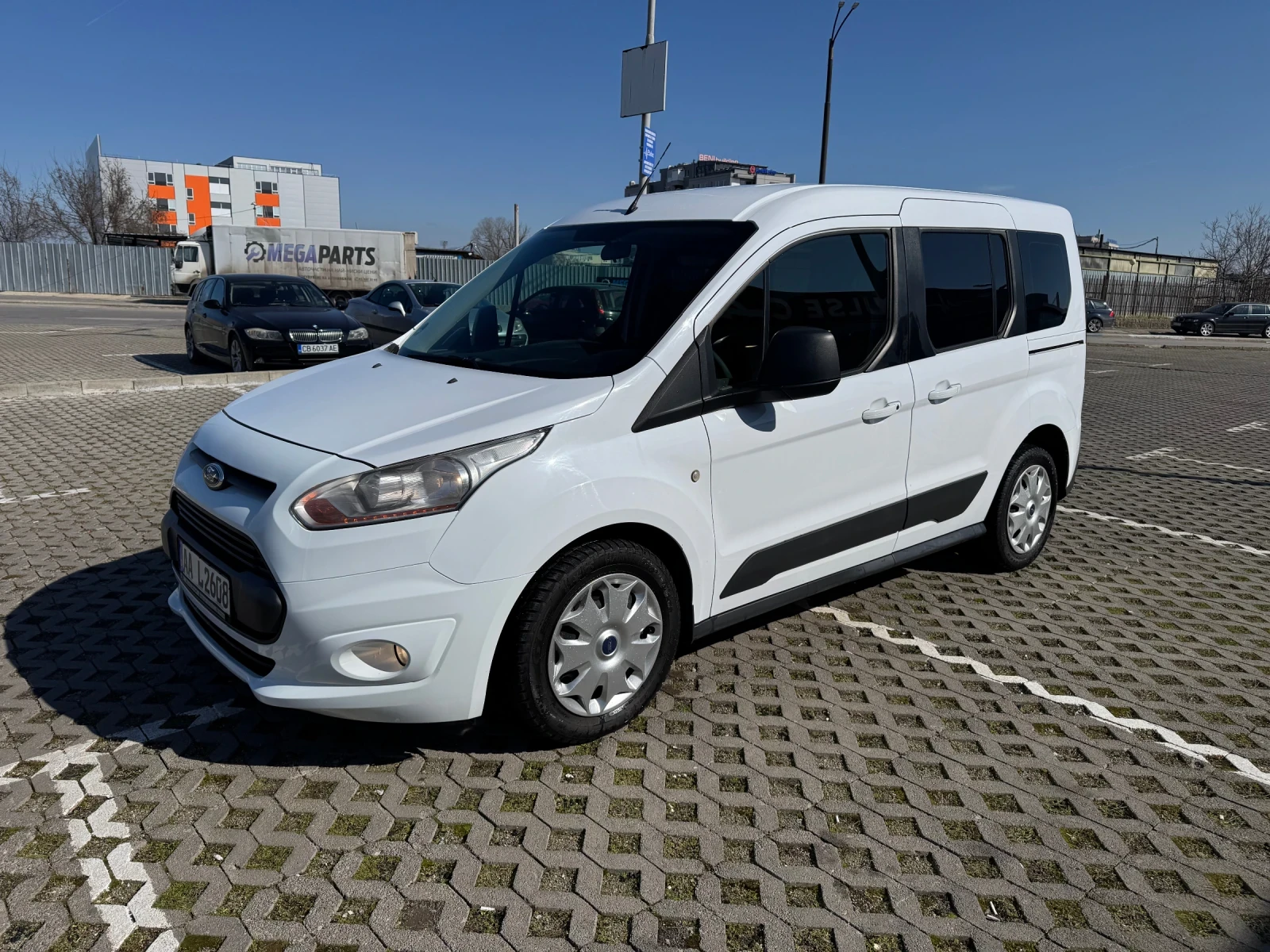 Ford Tourneo Connect MAXXI 1.6tdci Климатик Германия 184 000км Пътник, снимка 9 - Автомобили и джипове - 54019646