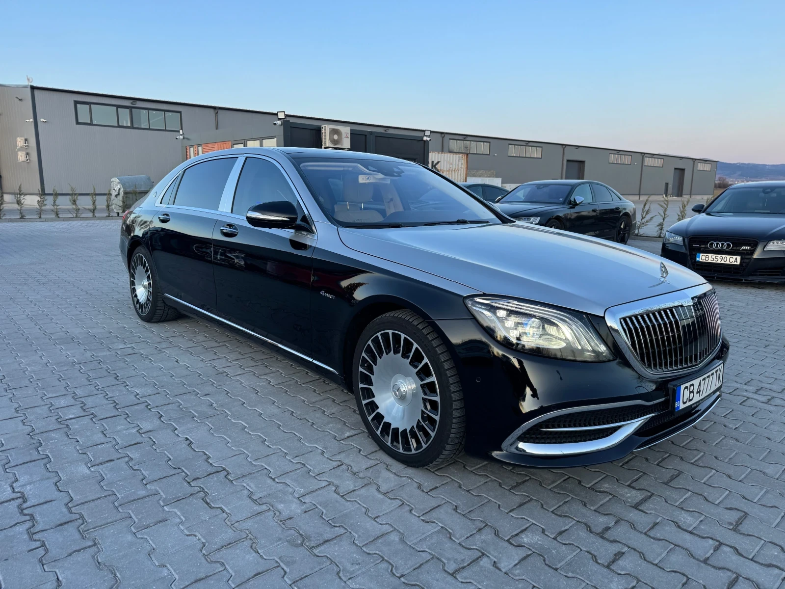 Mercedes-Benz S 560 Maybach two tone , снимка 2 - Автомобили и джипове - 54077271