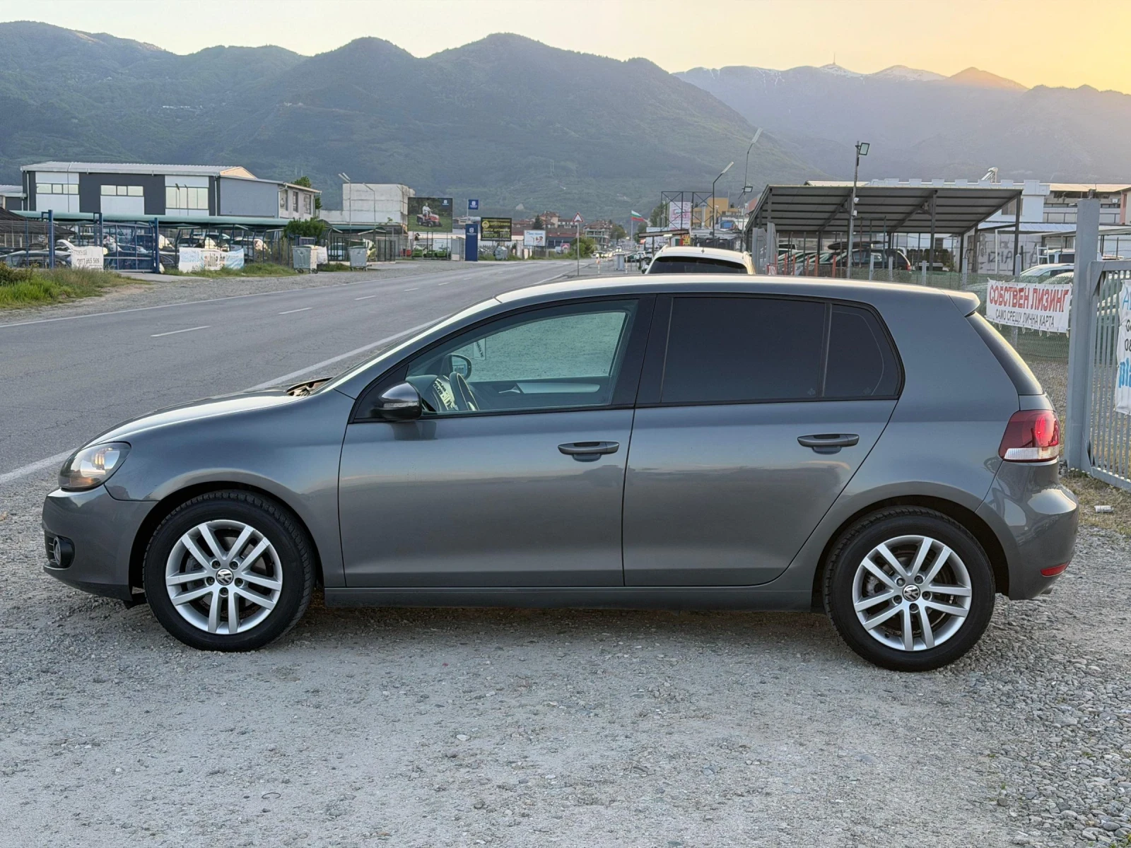 VW Golf 2.0TDI 140k.s AVTOMAT   | Mobile.bg � ����������� 2