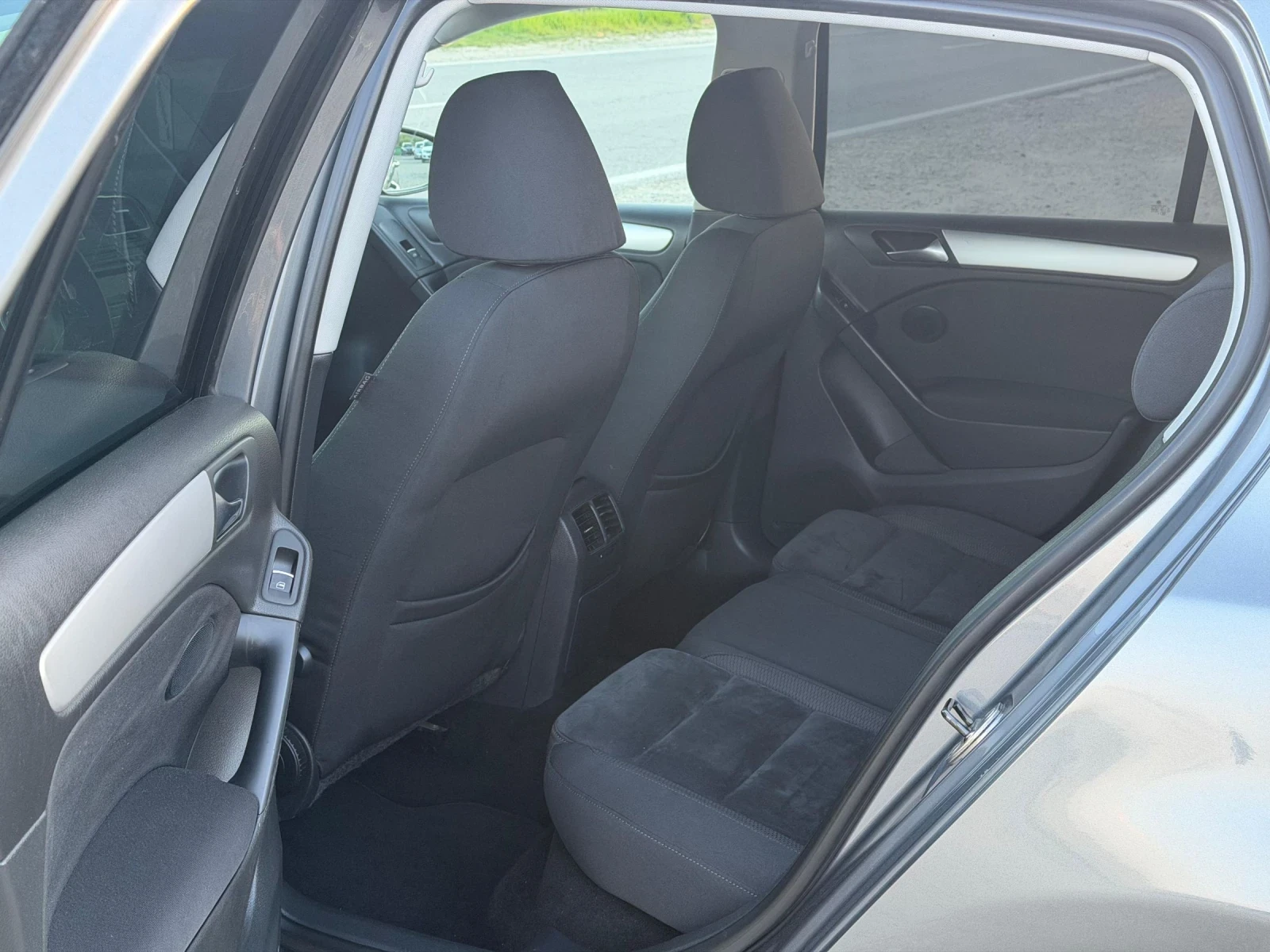 VW Golf 2.0TDI 140k.s AVTOMAT   | Mobile.bg � ����������� 10