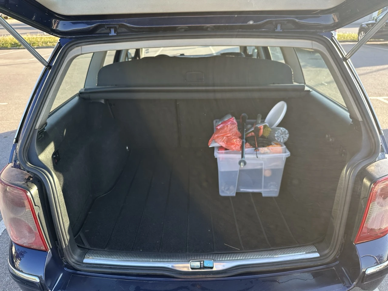 VW Passat 5.5 Highline 1.9 TDI, снимка 8 - Автомобили и джипове - 54443442