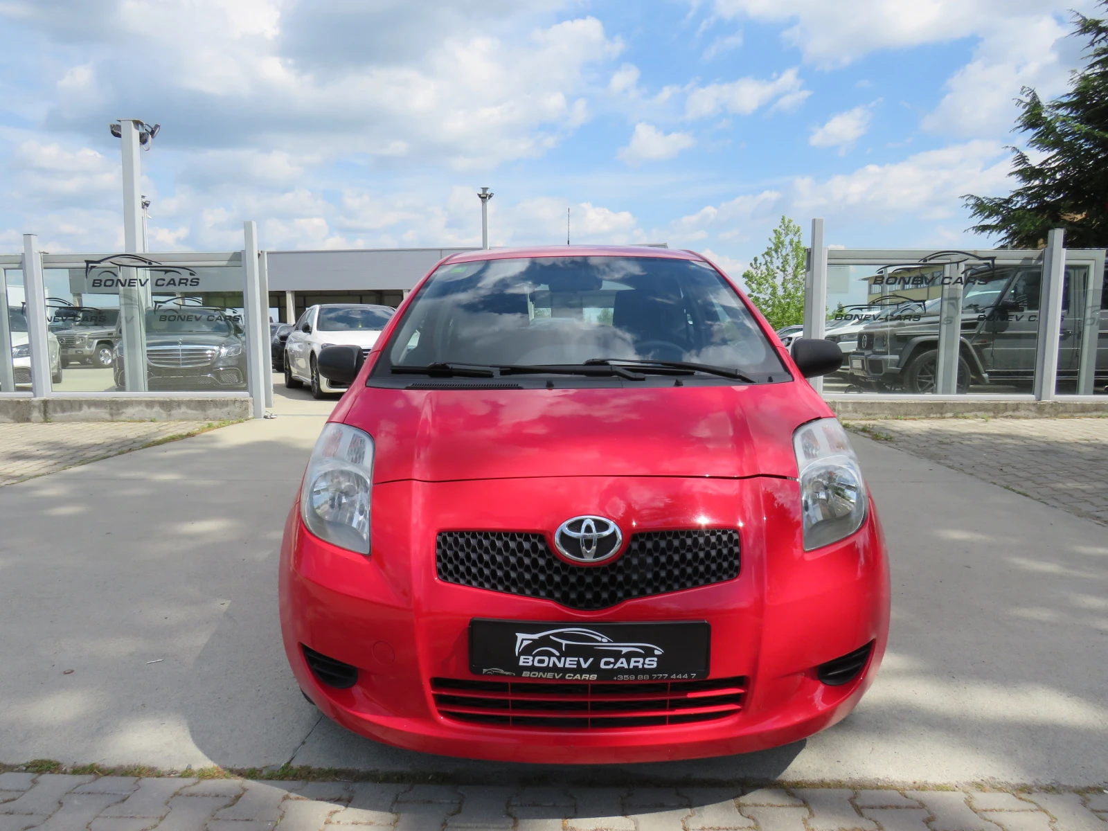Toyota Yaris * * * 1.0i РЪЧКА* * * , снимка 2 - Автомобили и джипове - 54621355
