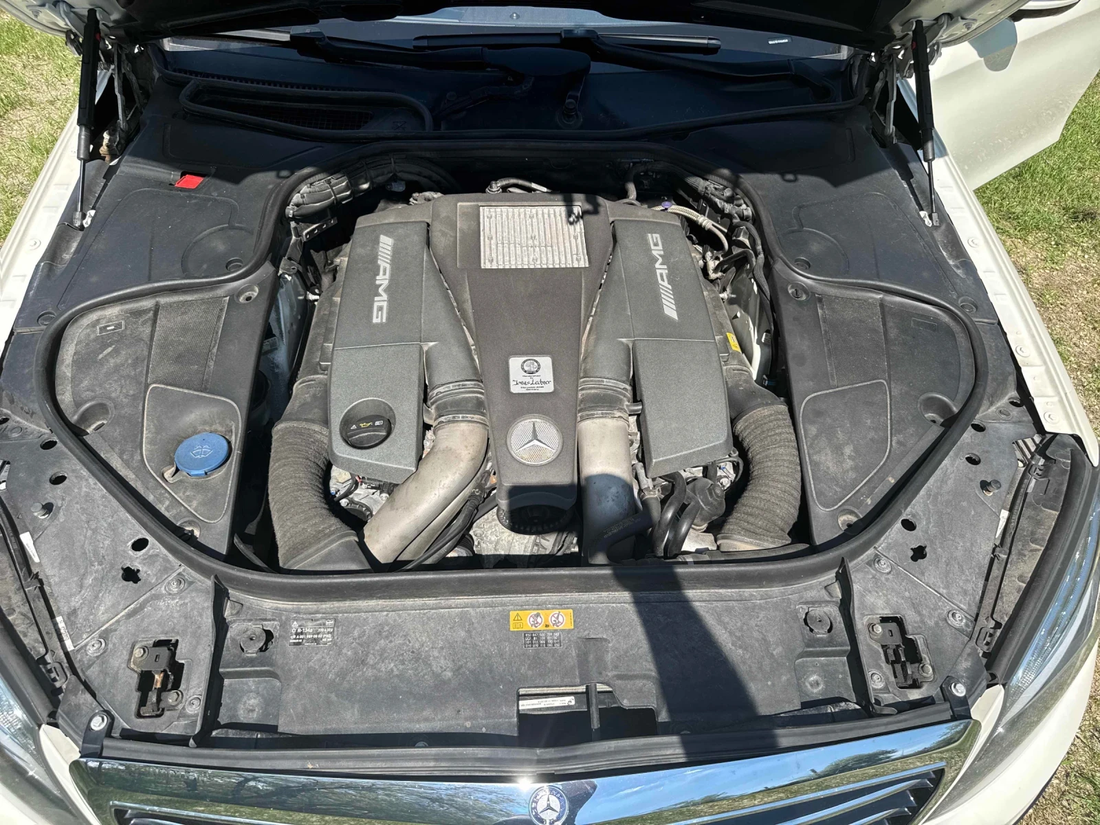 Mercedes-Benz S 63 AMG БЯЛА ПЕРЛА / УНИКАТ / CARFAX, снимка 17 - Автомобили и джипове - 54934119