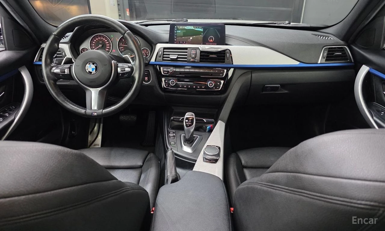 BMW 320 i* M* SPORT* ПОДГРЕВ* НАВИГАЦИЯ, снимка 3 - Автомобили и джипове - 54960781