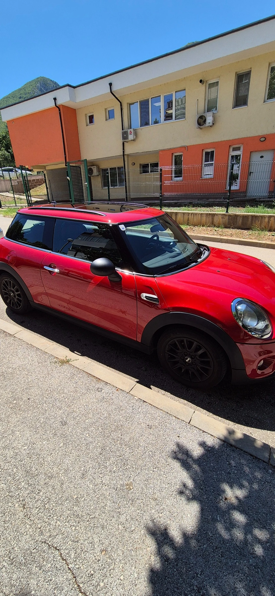 Mini One 1.2i, снимка 14 - Автомобили и джипове - 55375725
