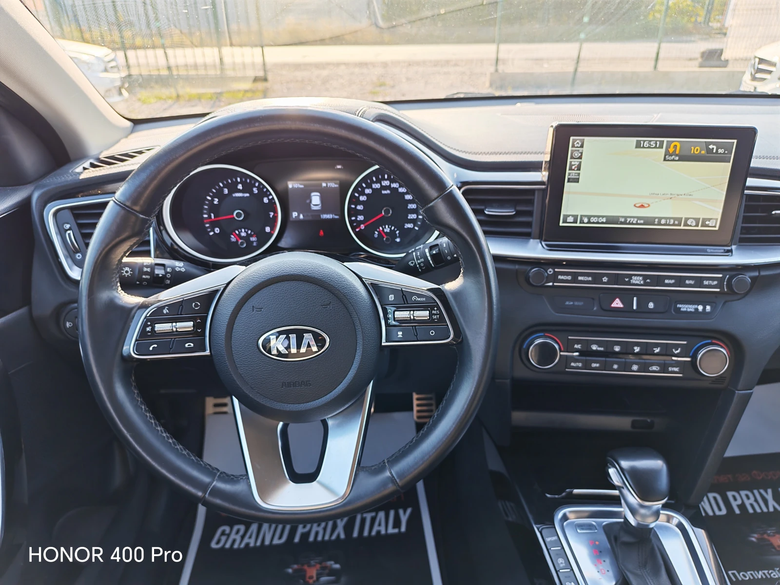 Kia Ceed Автоматик / Дистроник, снимка 13 - Автомобили и джипове - 55593326