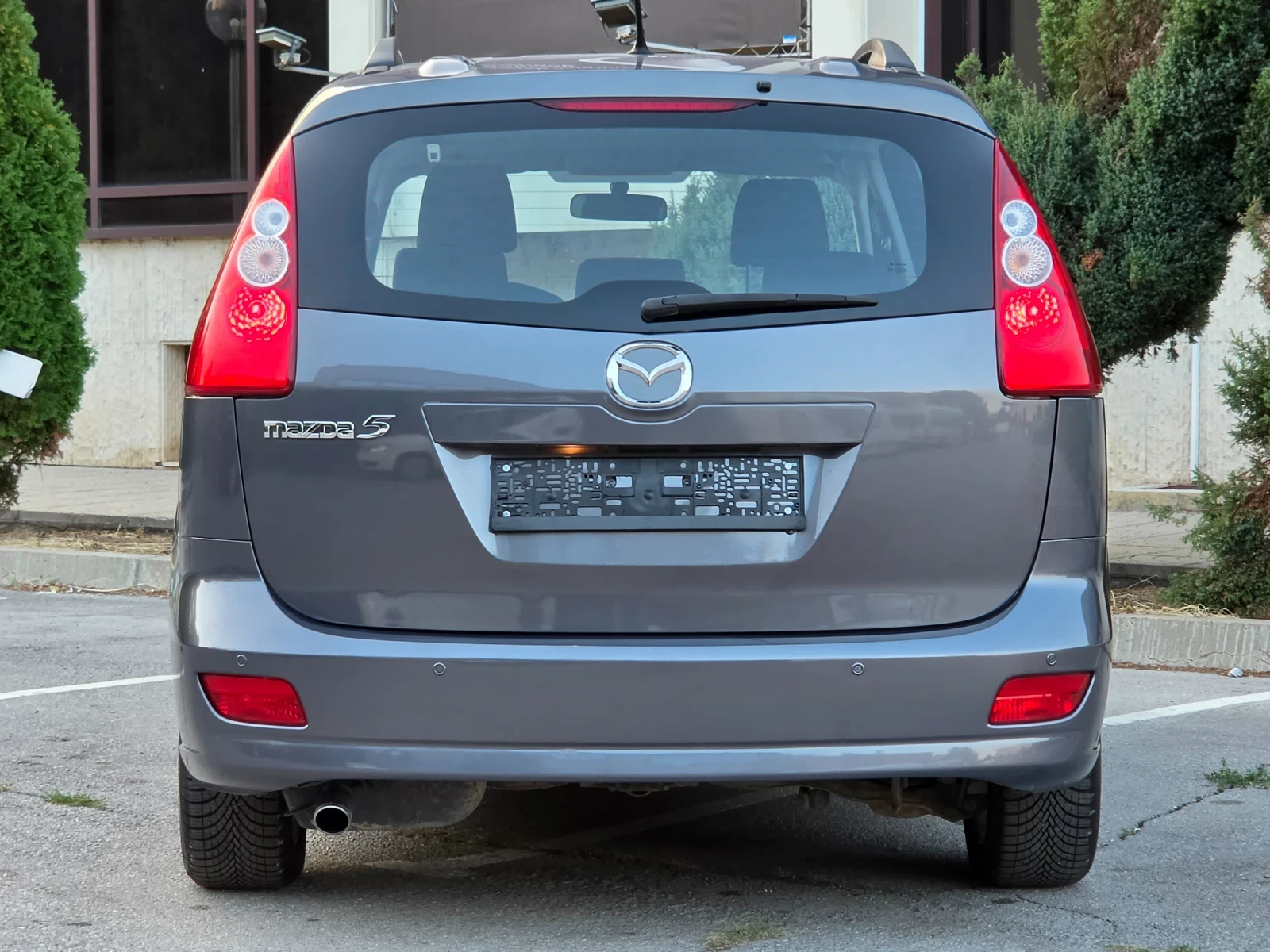 Mazda 5 1.8i 115hp * КЛИМАТИК * EURO 4 * ЛИЗИНГ * , снимка 9 - Автомобили и джипове - 56022368