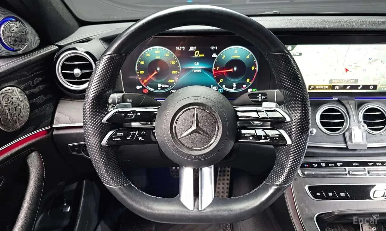 Mercedes-Benz E 220 d 4MATIC AMG Line / ���� �� �������� | Mobile.bg � ����������� 13
