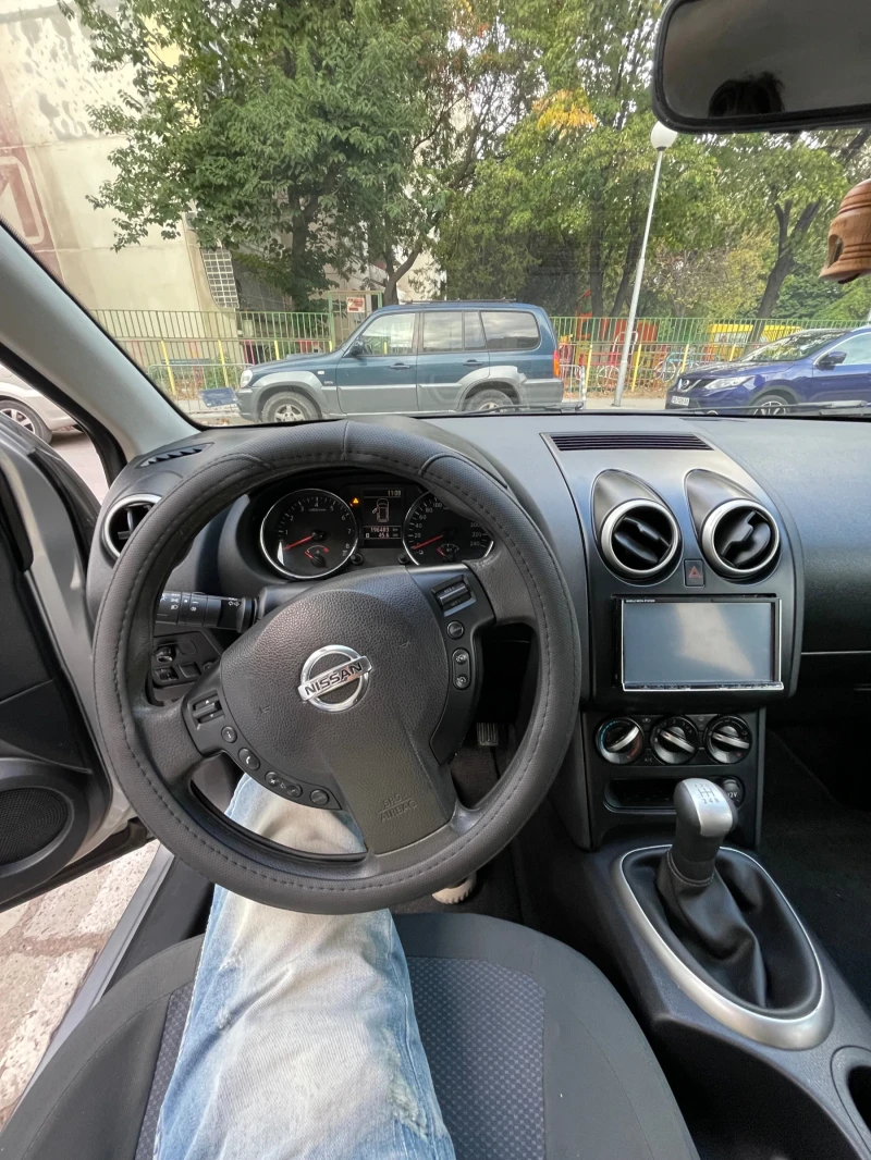 Nissan Qashqai 1.6 ГАЗ!Перфектна!Навигация!, снимка 5 - Автомобили и джипове - 47100030