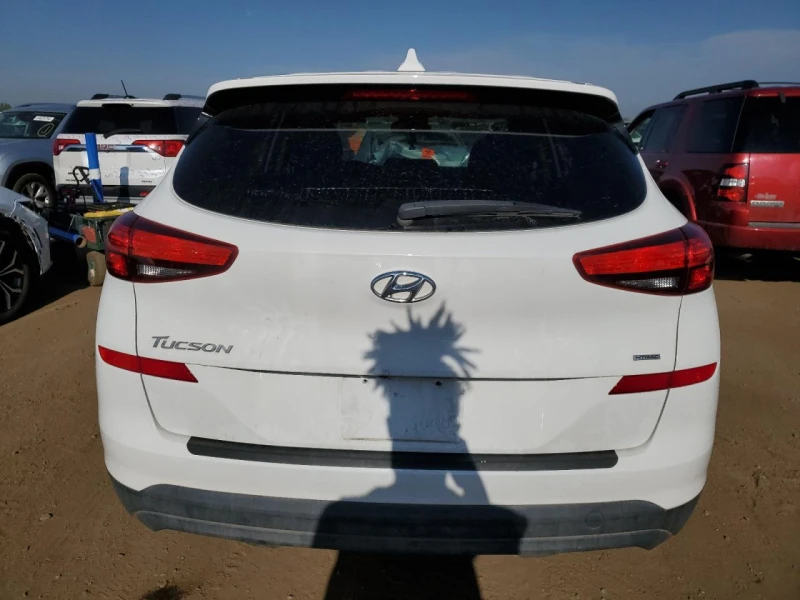 Hyundai Tucson, снимка 5 - Автомобили и джипове - 47804171