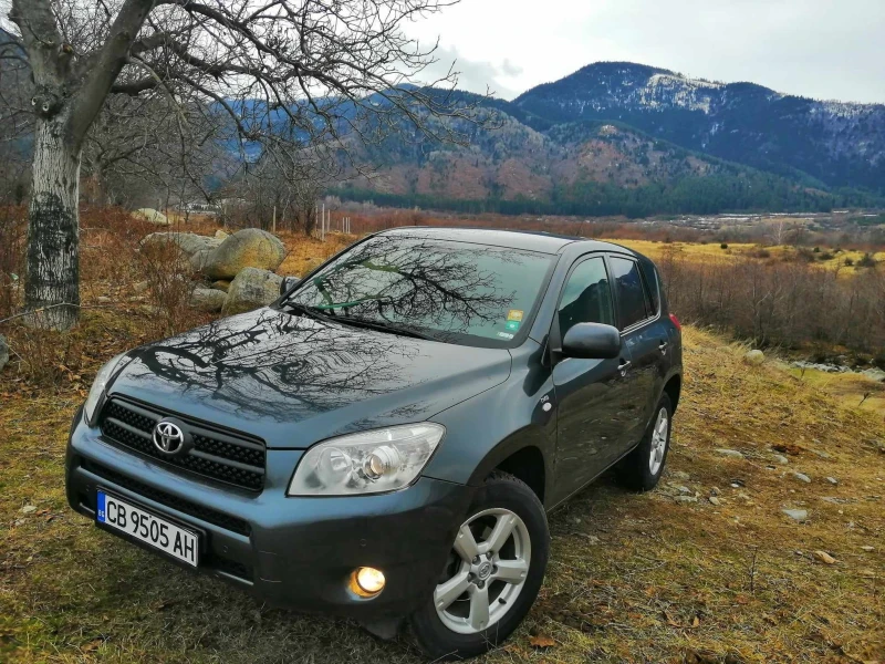 Toyota Rav4 D-4D 4х4 136кс, снимка 1 - Автомобили и джипове - 48091623