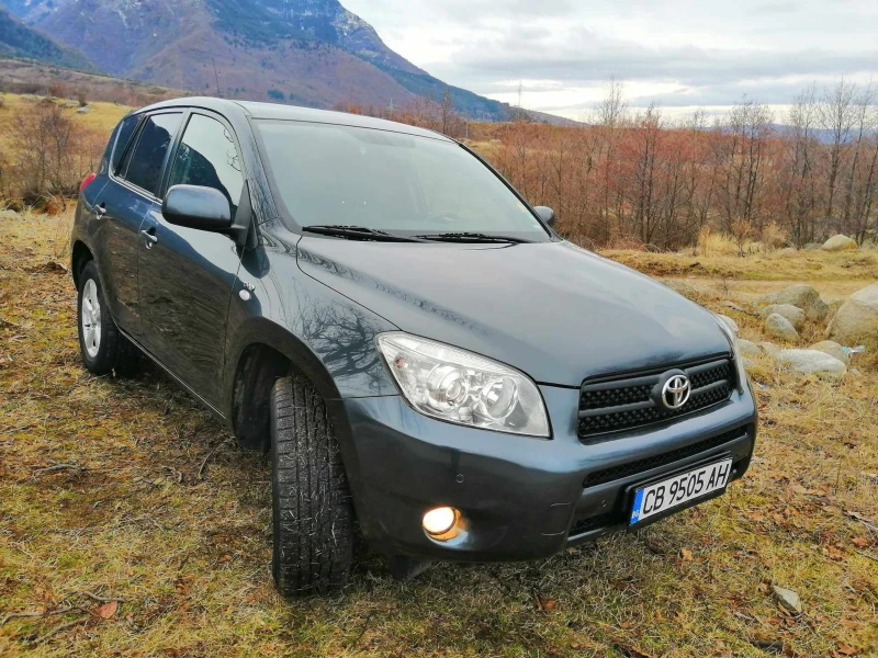 Toyota Rav4 D-4D 4х4 136кс, снимка 3 - Автомобили и джипове - 48091623