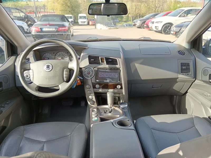 SsangYong Kyron 2.2CDI/4X4/AVTOMAT/KOJA/PERFEKTEN/, снимка 14 - Автомобили и джипове - 52199578