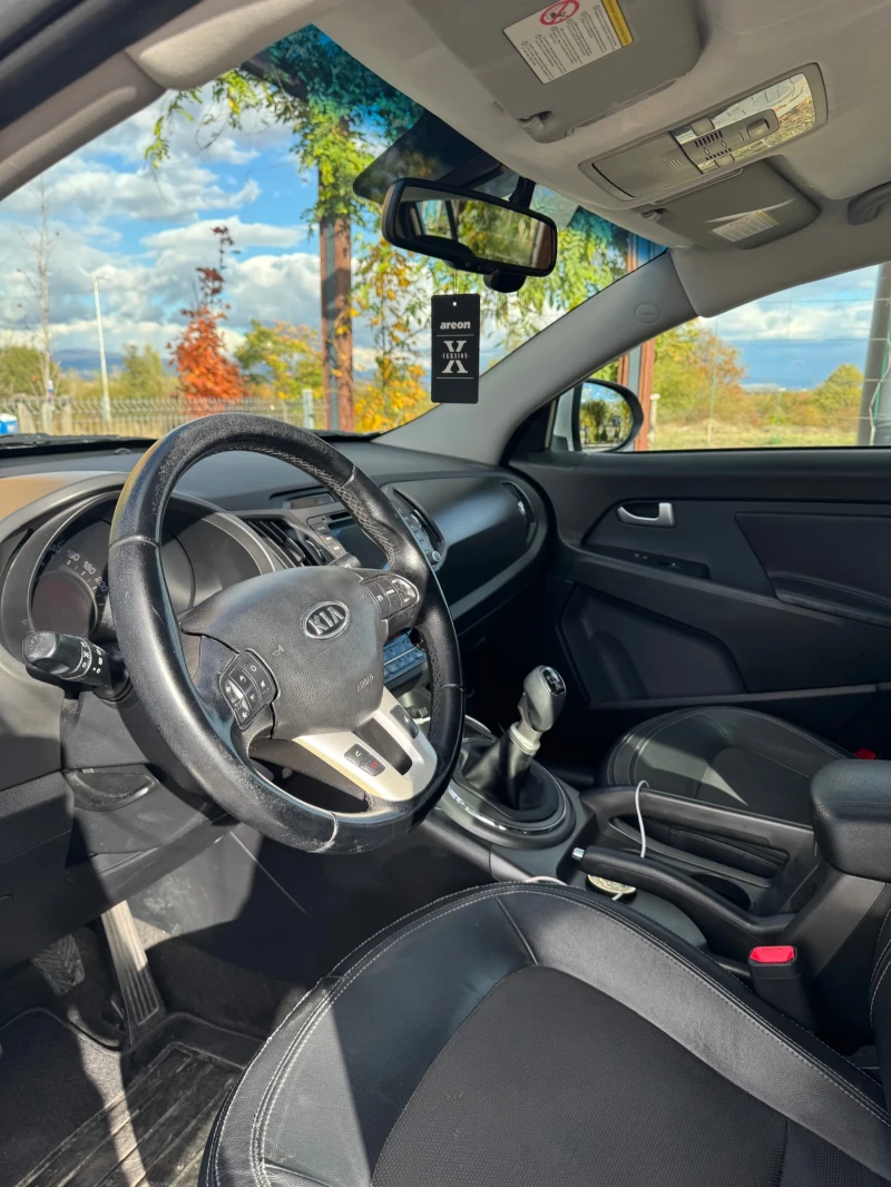 Kia Sportage 1.7 117 k.c Кожа, снимка 16 - Автомобили и джипове - 52215969