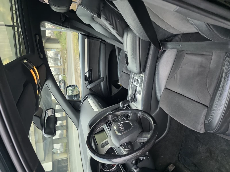 Audi Q7, снимка 8 - Автомобили и джипове - 52896632