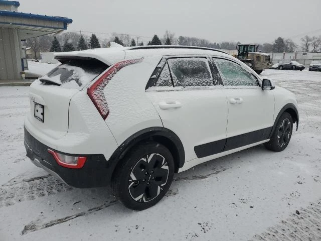 Kia Niro WIND, снимка 6 - Автомобили и джипове - 49005641