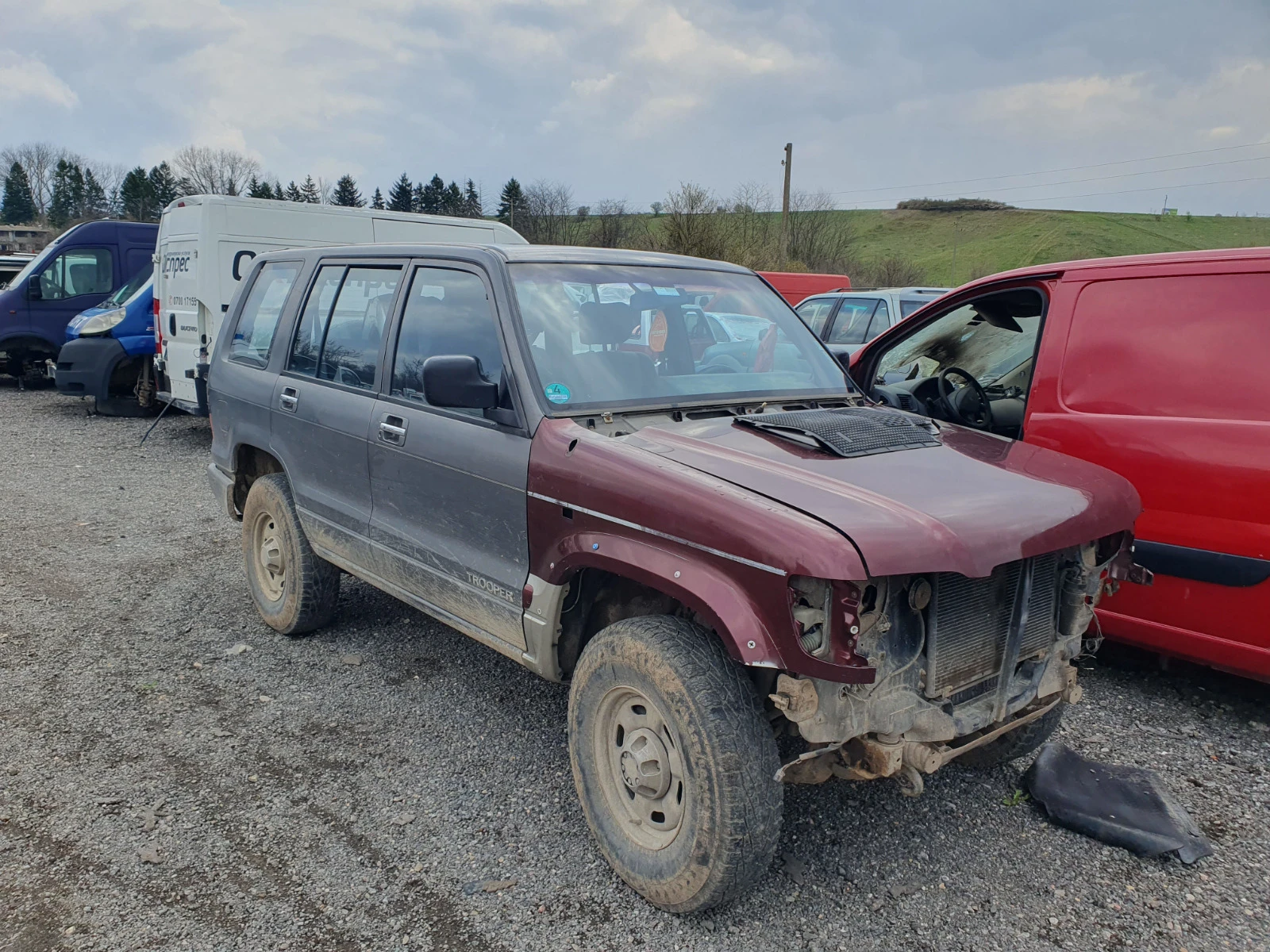 Isuzu Trooper 3.2i/на части , снимка 1