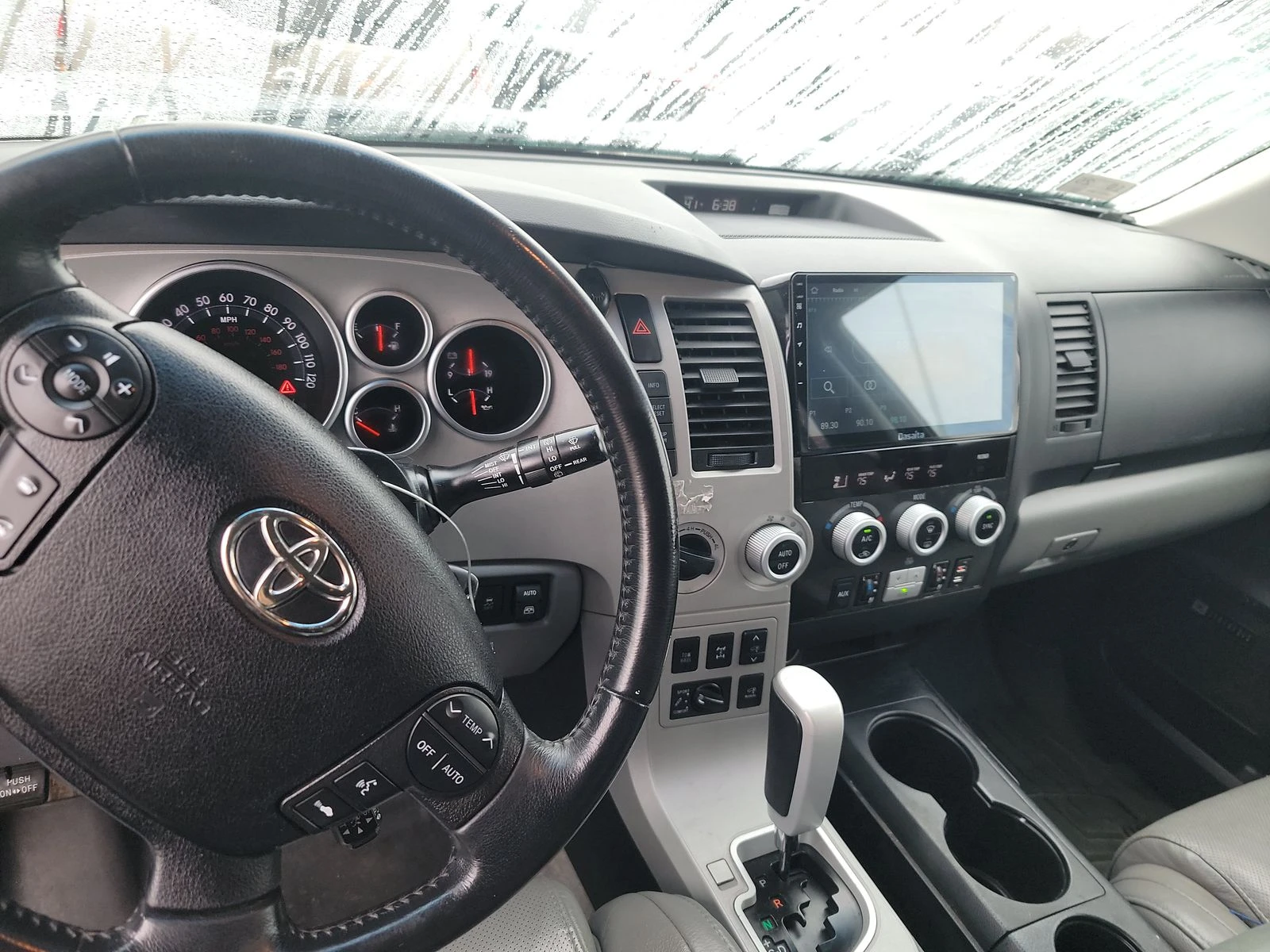 Toyota Sequoia PLATINUM* 5.7* V8* ПОДГРЕВ* КАМЕРА* КЕЙЛЕС - изображение 9