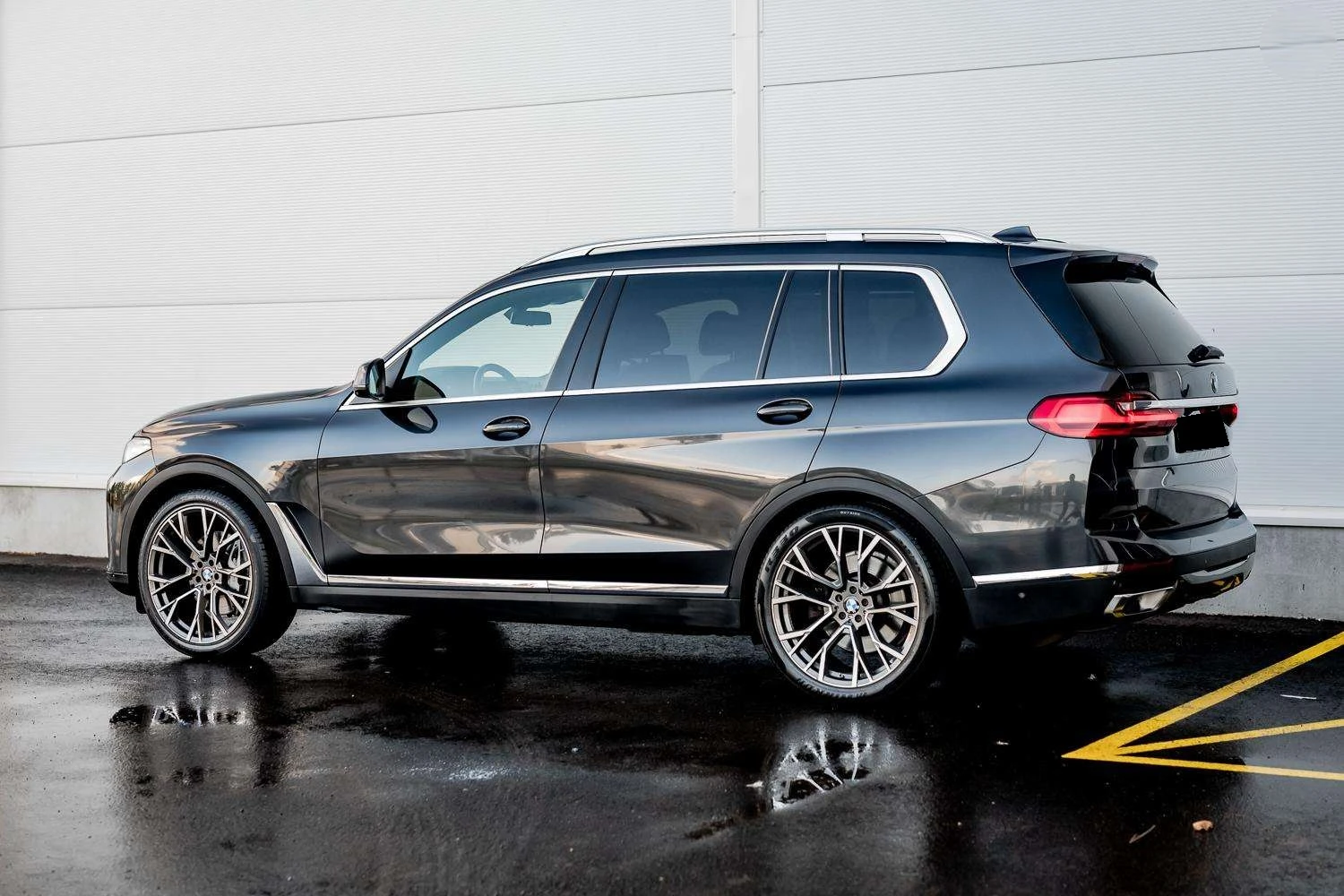 BMW X7 40i  xDrive - изображение 2