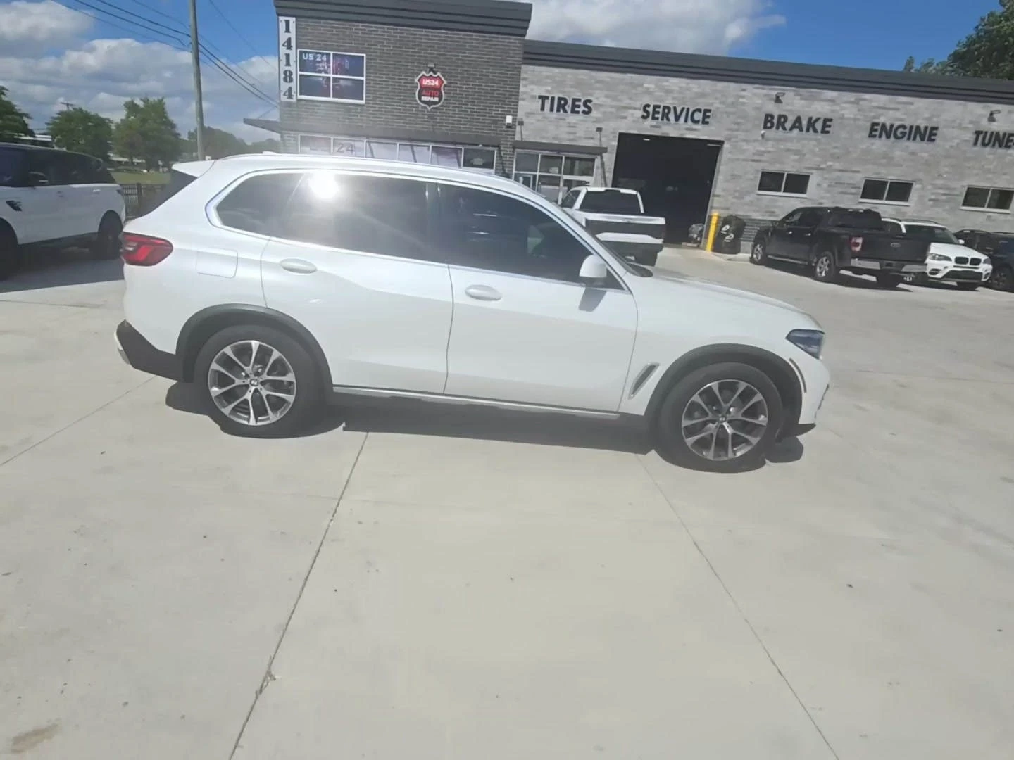 BMW X5 xDrive * ЦЕНА ДО БЪЛГАРИЯ * (CARFAX) - изображение 2