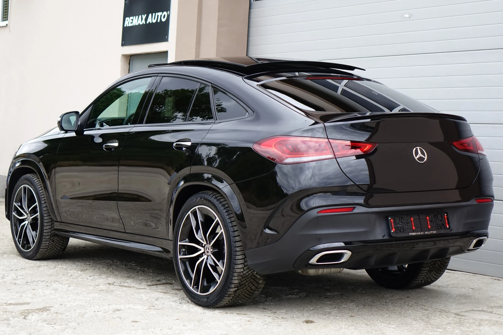 Mercedes-Benz GLE 400 COUPE* 4 MATIC* AMG* PANO* BURMESTER* 360*  - изображение 7