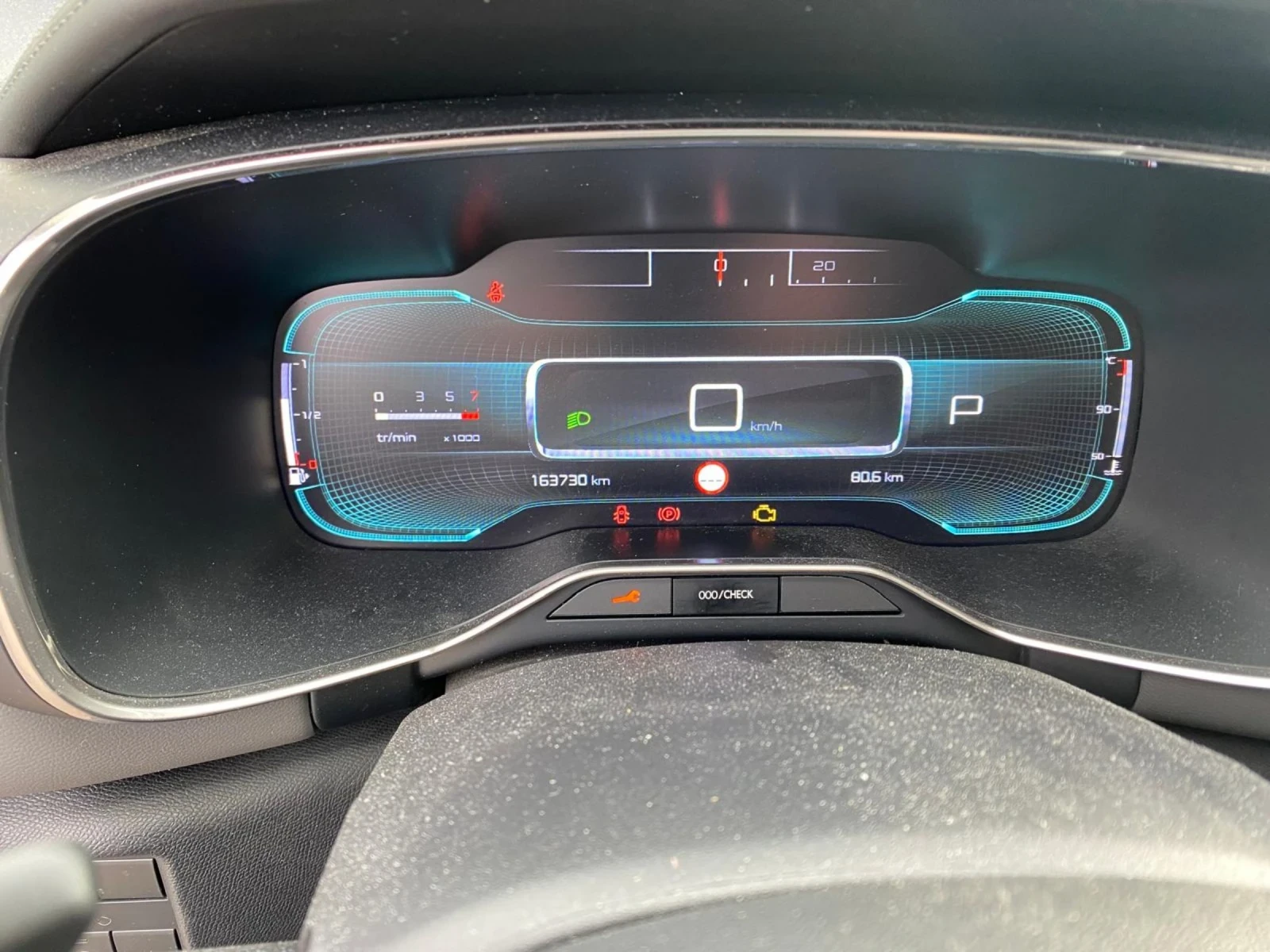 Citroen C5 Aircross 1.5 HDI - изображение 3