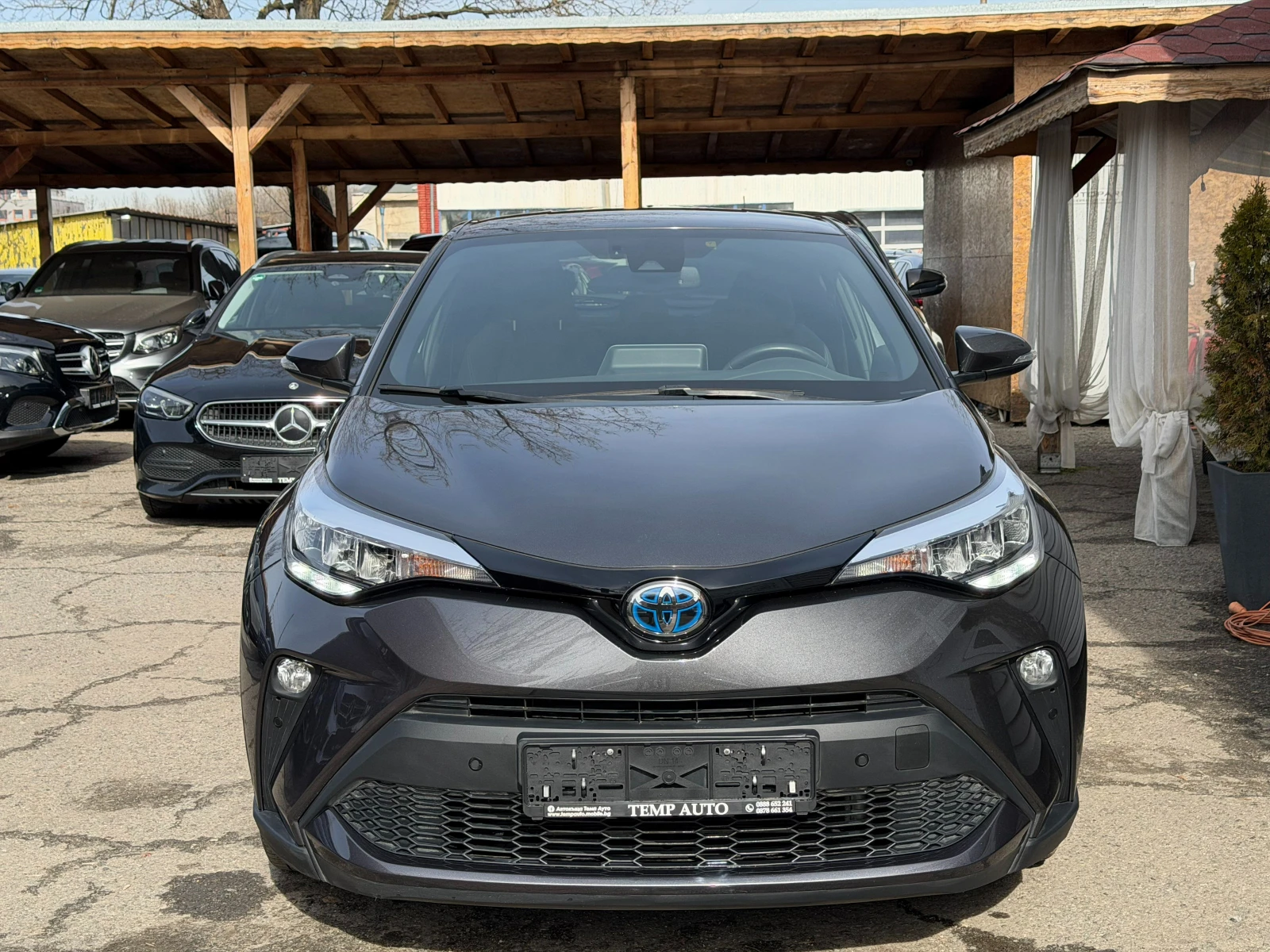 Toyota C-HR 2.0i* 184к* СЕРВИЗНА КНИЖКА С ПЪЛНА ИСТОРИЯ В ТОЙО - изображение 2