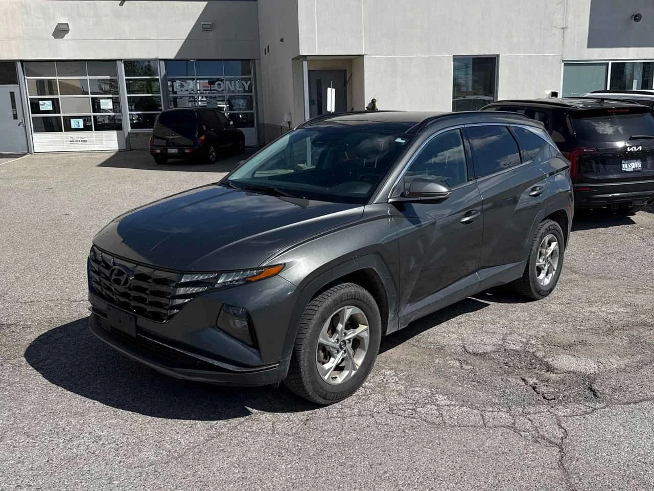 Hyundai Tucson * Preferred * ПАНО * KEYLESS * ПОДГРЕВИ * CARFAX