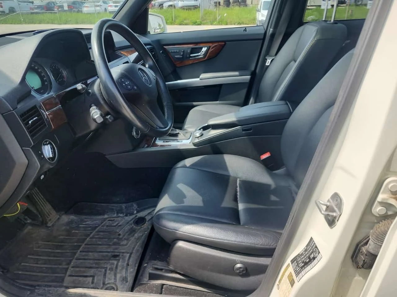 Mercedes-Benz GLK * 4matic 4dr 350 * CARFAX * БЕЗ ПЪРВОНАЧАЛНА ВНОСК, снимка 3 - Автомобили и джипове - 54738322