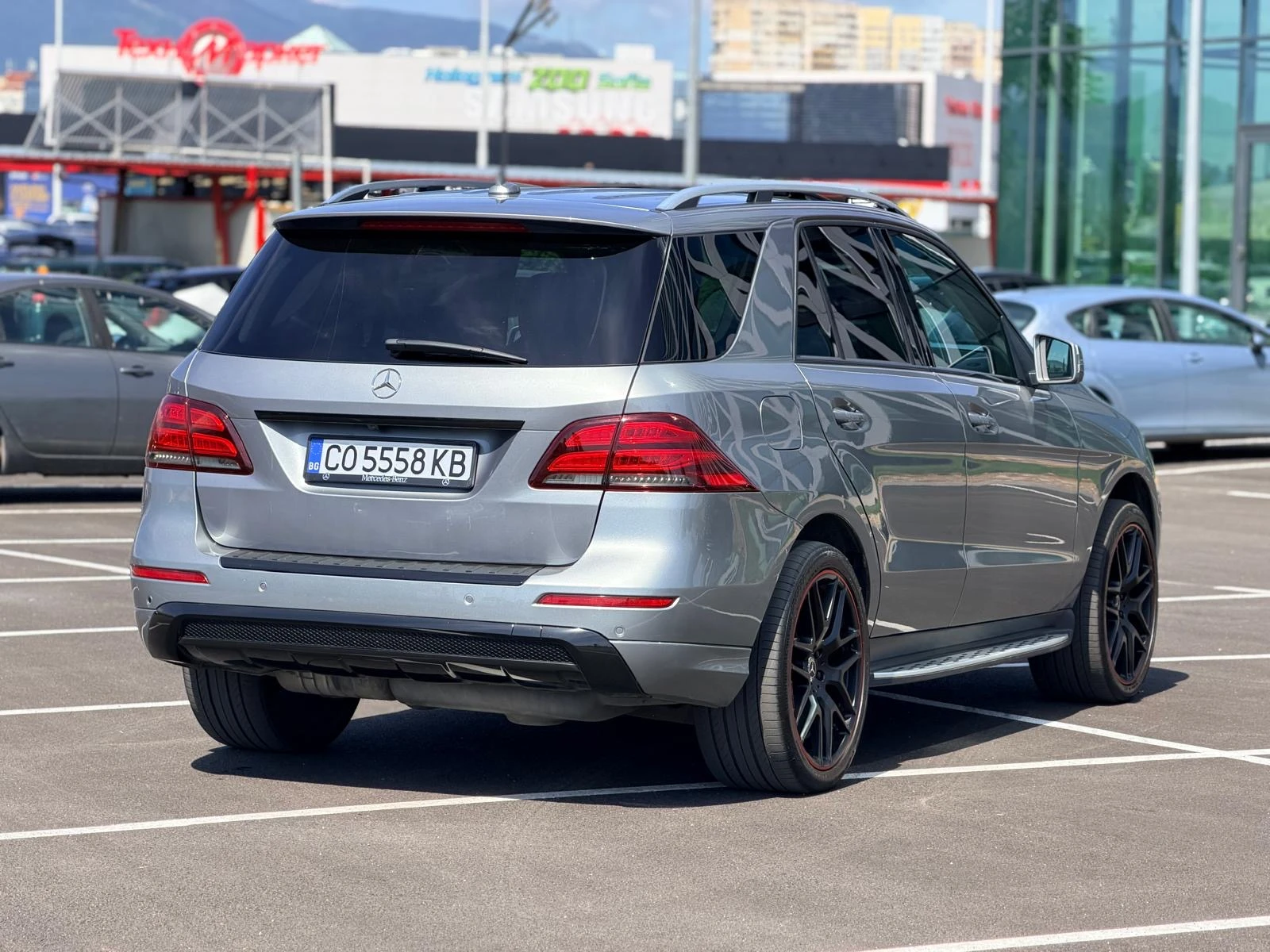 Mercedes-Benz GLE 350 350CDI Лизинг през Уникредит по 187 евро, снимка 7 - Автомобили и джипове - 54881165