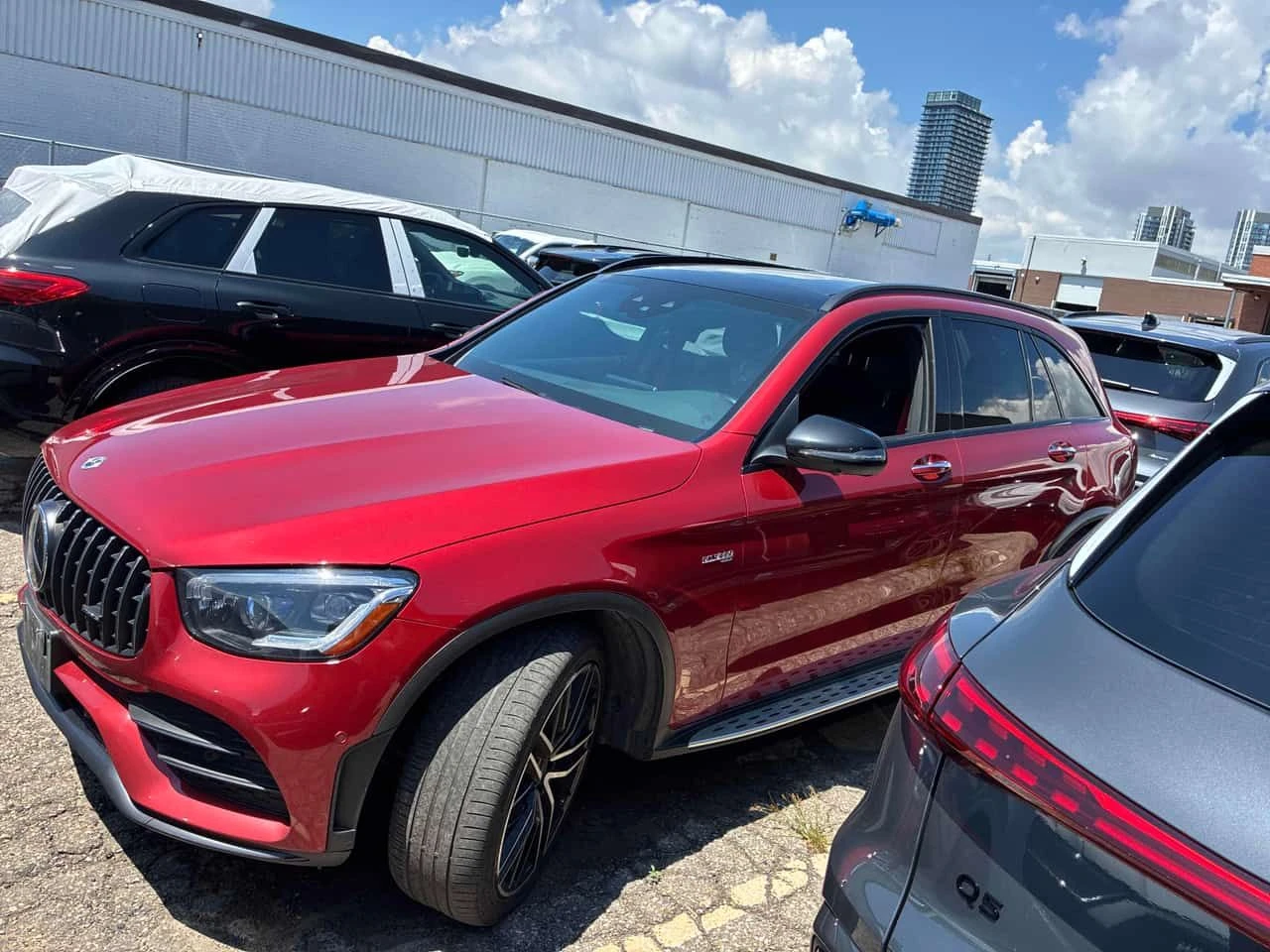 Mercedes-Benz GLC 43 AMG AMG Night Package* 4MATIC* 360* Pano* Blind Spot* , снимка 2 - Автомобили и джипове - 55423785