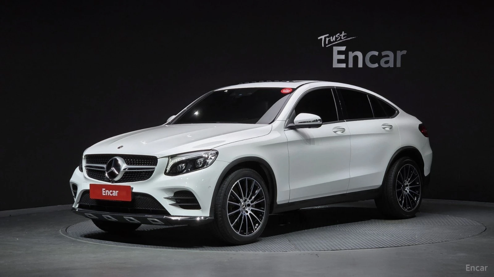 Mercedes-Benz GLC 300 4MATIC* AMG-LINE* 360* КАМЕРА* HEADUP* BURMESTER* 