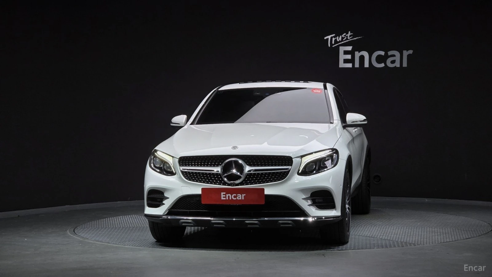 Mercedes-Benz GLC 300 4MATIC* AMG-LINE* 360* КАМЕРА* HEADUP* BURMESTER* , снимка 2 - Автомобили и джипове - 55612137
