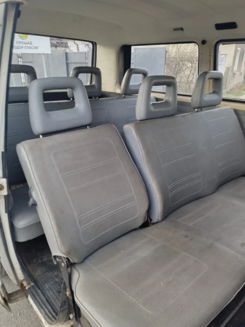 VW Transporter GAS BENZIN, снимка 8 - Бусове и автобуси - 49037501